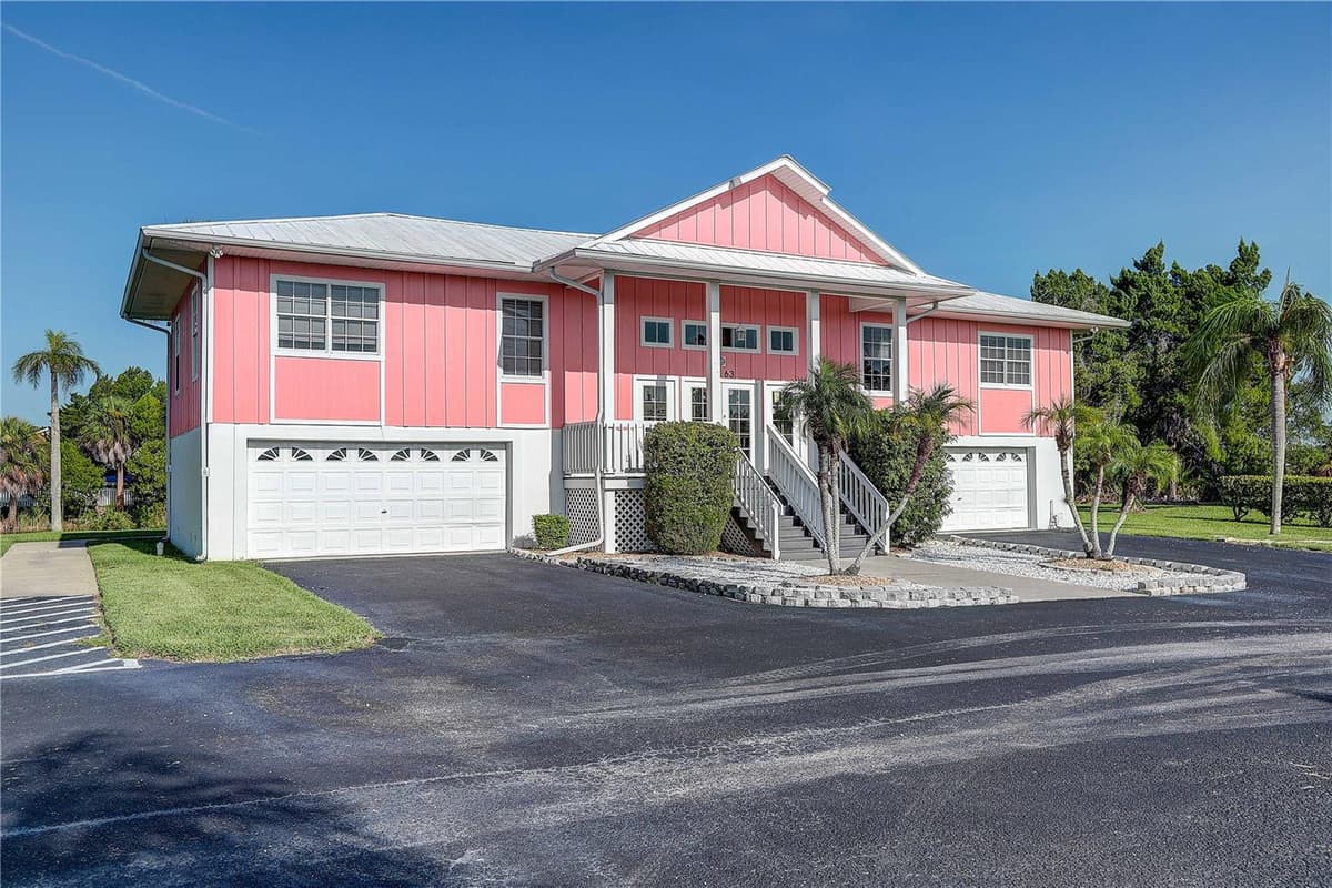 3263 SHOAL LINE BOULEVARD — photo 4 of 46