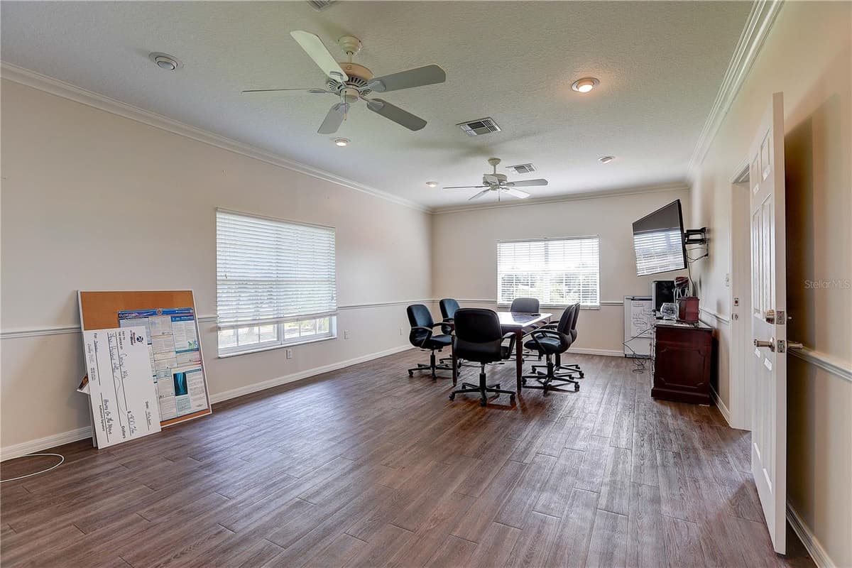 3263 SHOAL LINE BOULEVARD — photo 19 of 46