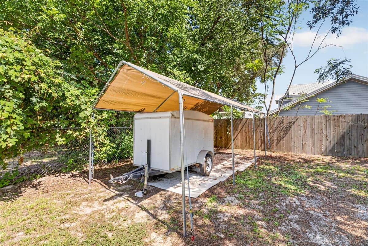 5579 PINE CIRCLE — photo 34 of 35