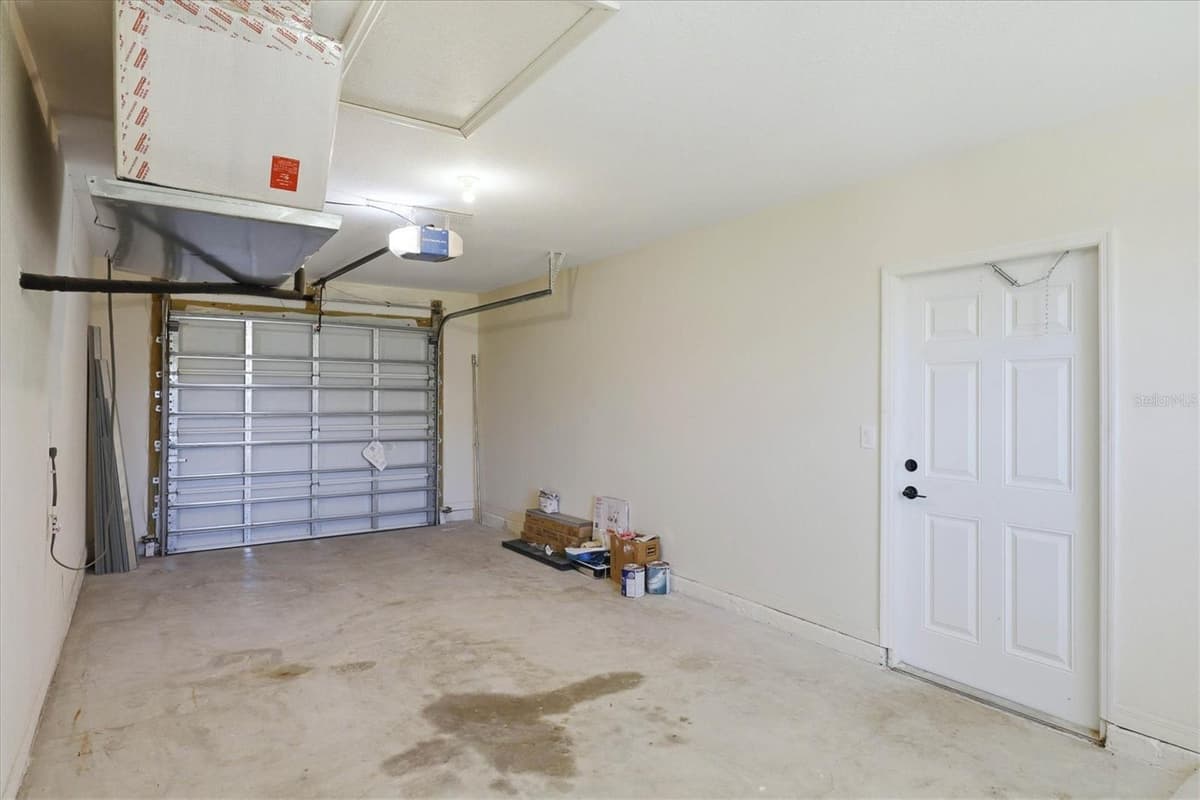 10453 REIMS AVENUE — photo 32 of 32