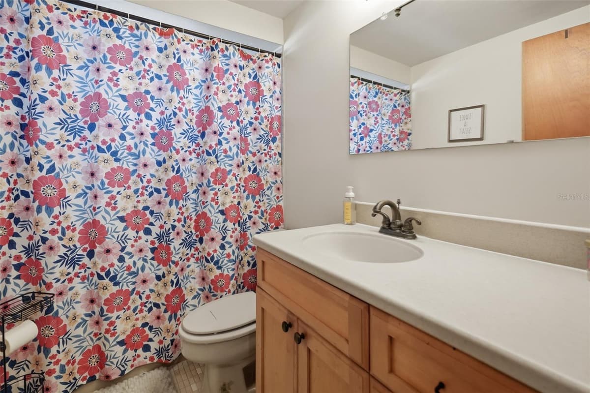 5334 CASINO DRIVE — photo 17 of 31