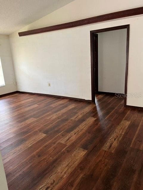 1060 NORMANDY BOULEVARD — photo 3 of 11