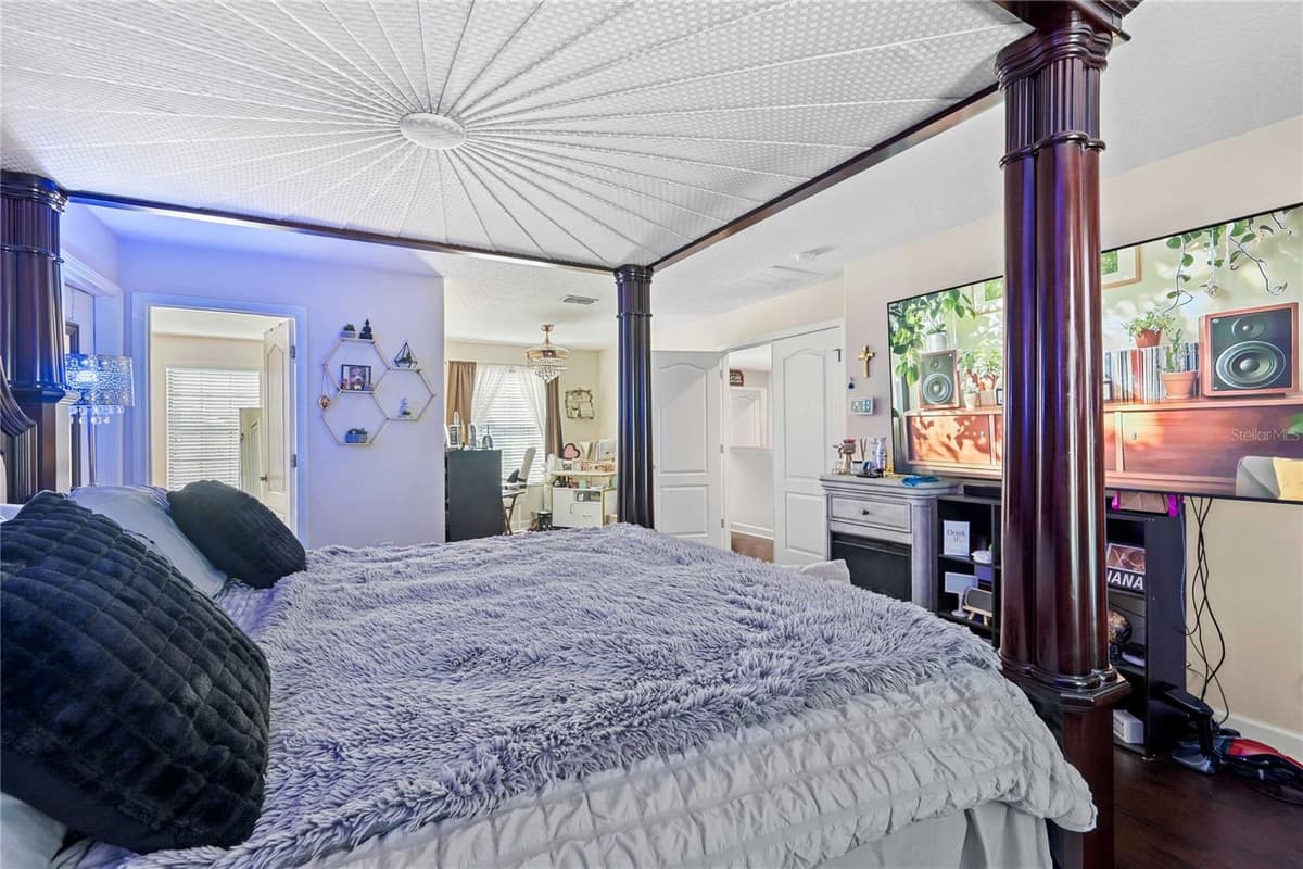 5049 IVORY STONE DRIVE — photo 32 of 67