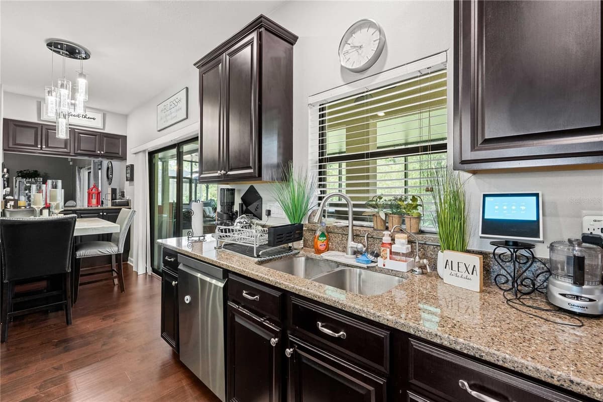 5049 IVORY STONE DRIVE — photo 16 of 67