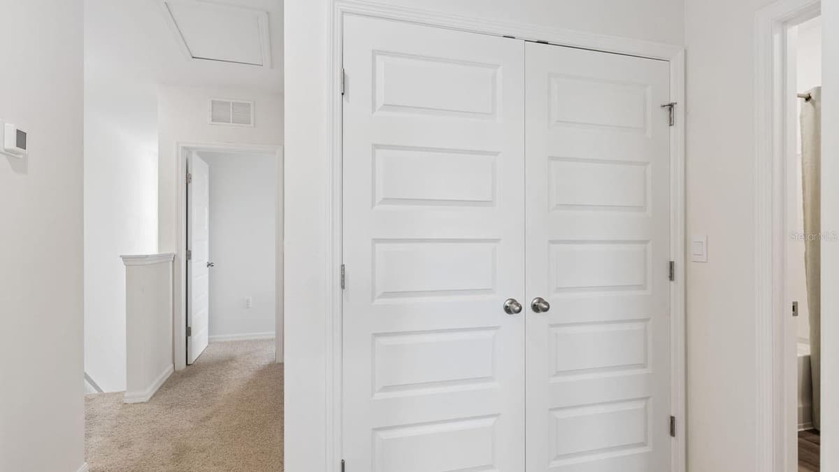 4288 BUTTERSCOTCH CIRCLE — photo 29 of 30