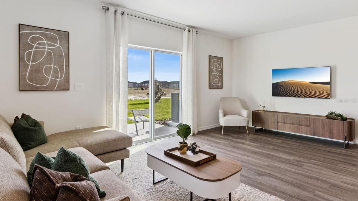 4288 BUTTERSCOTCH CIRCLE — photo 13 of 30