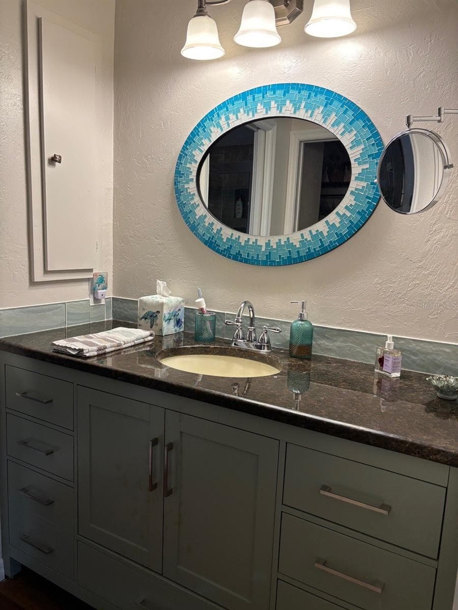 17071 WATERS EDGE CIRCLE — photo 9 of 34