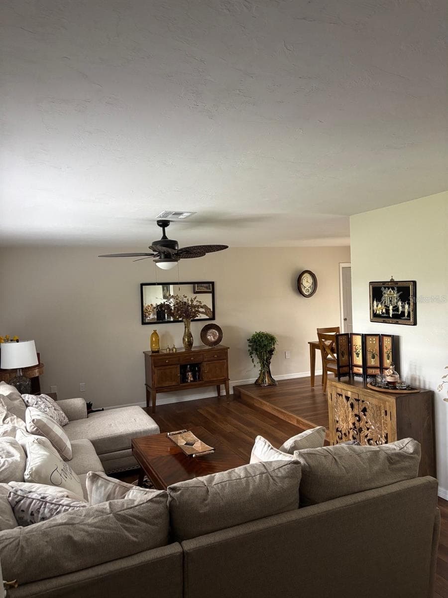 17071 WATERS EDGE CIRCLE — photo 5 of 34