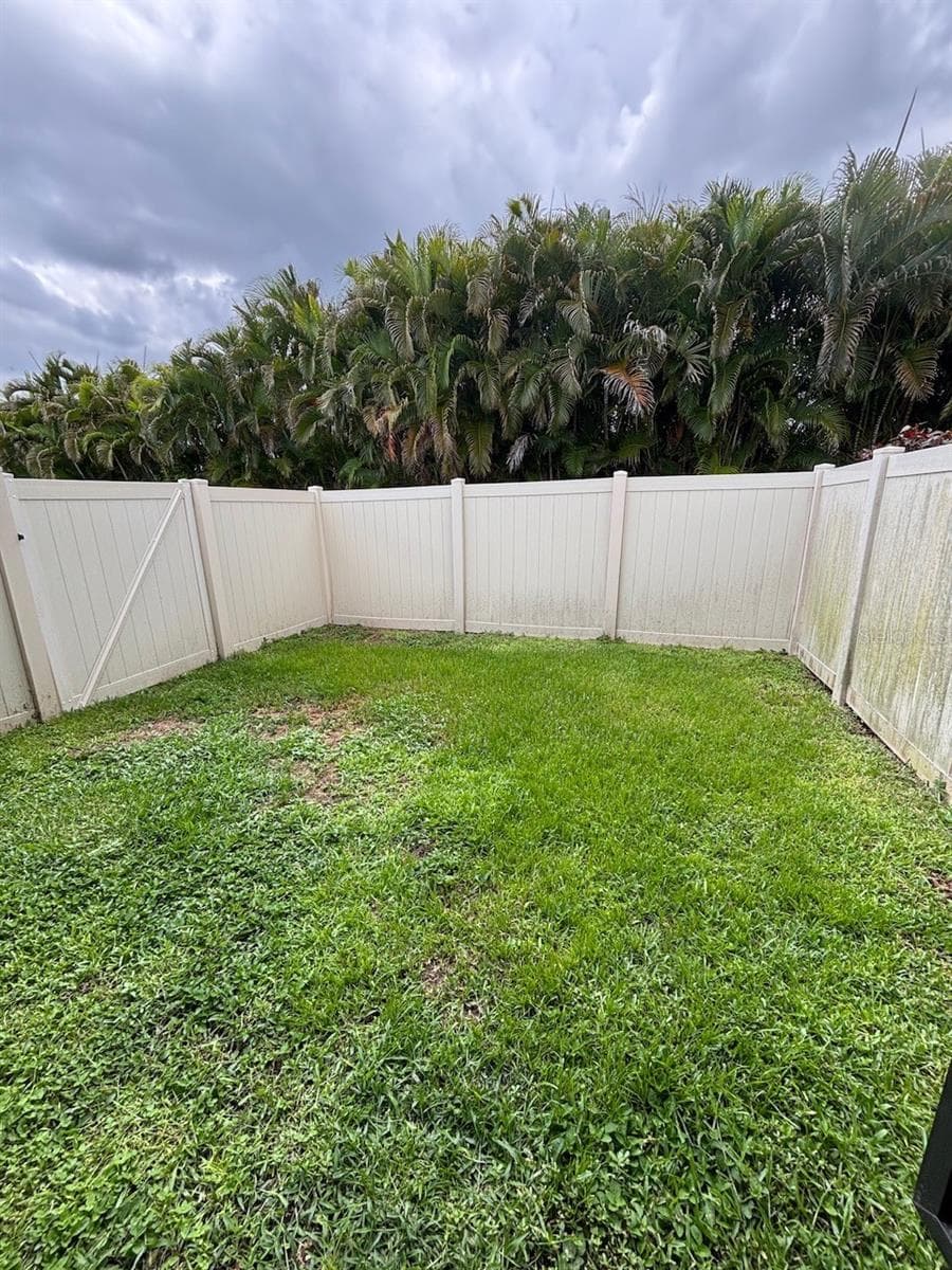 17071 WATERS EDGE CIRCLE — photo 30 of 34