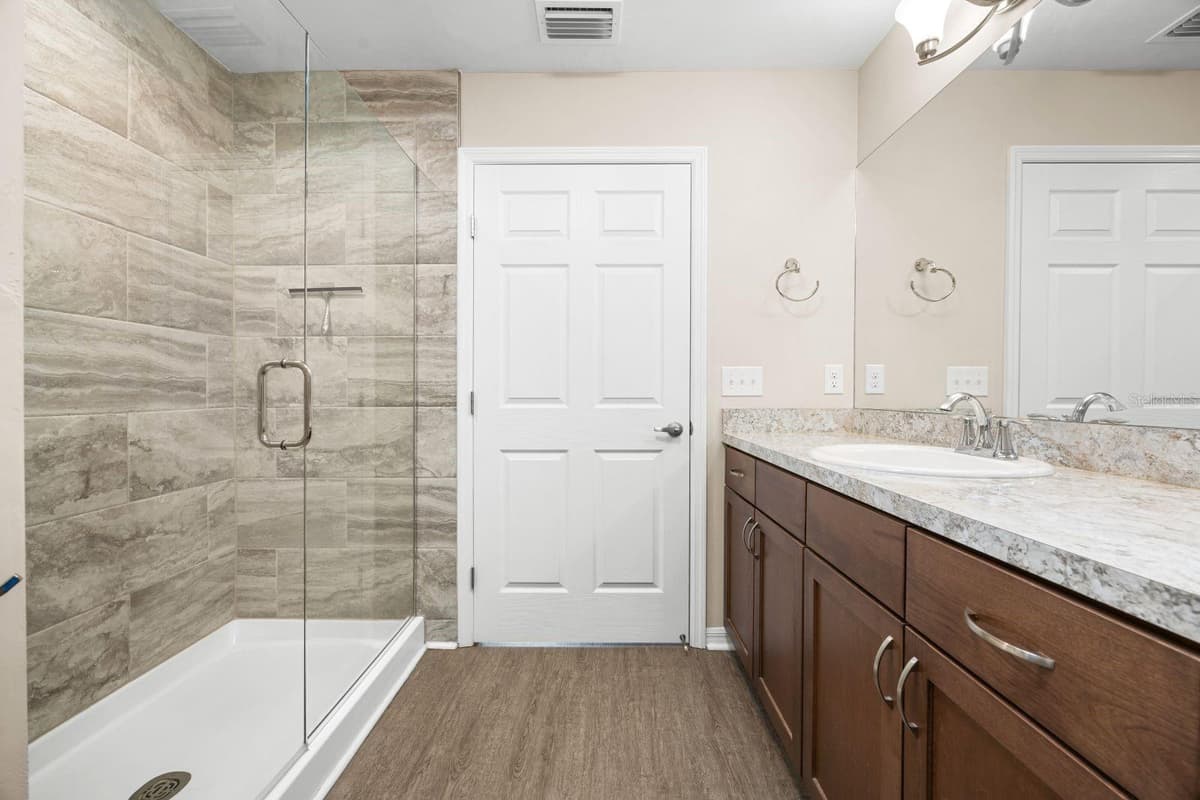 249 PLEASANT HILL GLEN — photo 12 of 43