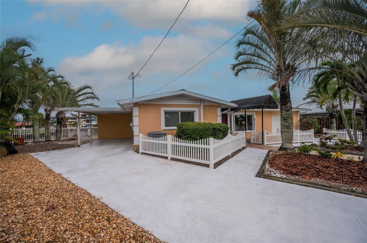 4223 ROYAL PALM DRIVE — photo 8 of 51