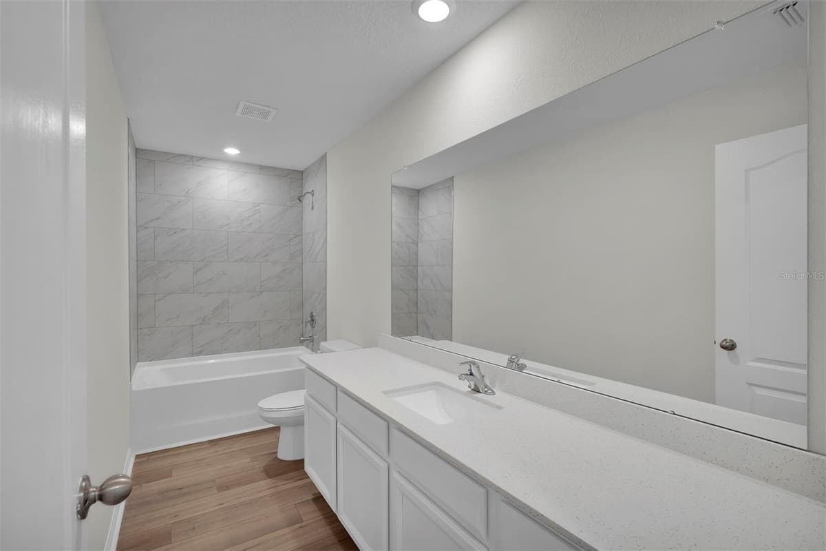 19 PINEAPPLE DRIVE — photo 18 of 20