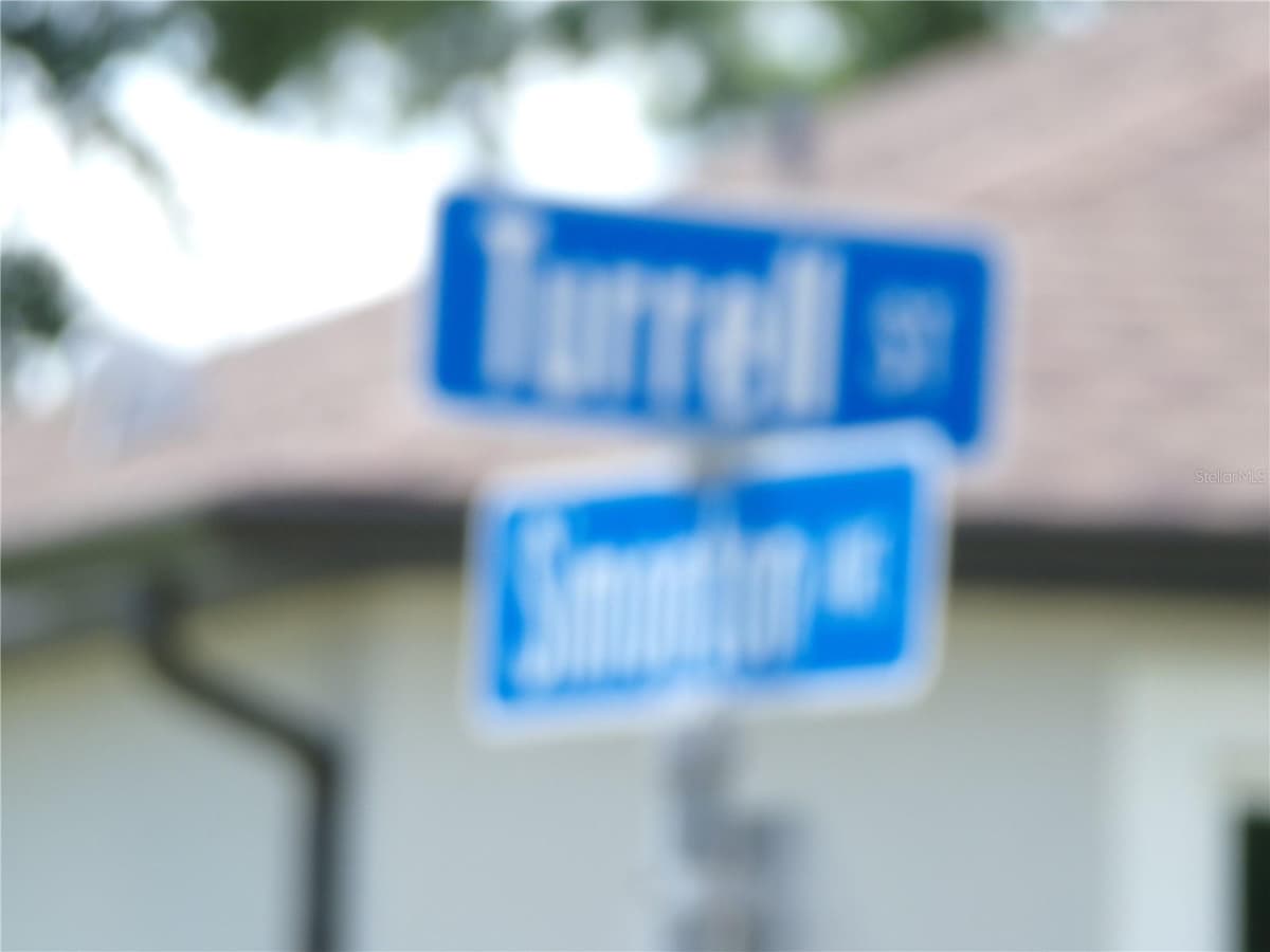 SIMONTON AVENUE — photo 9 of 11