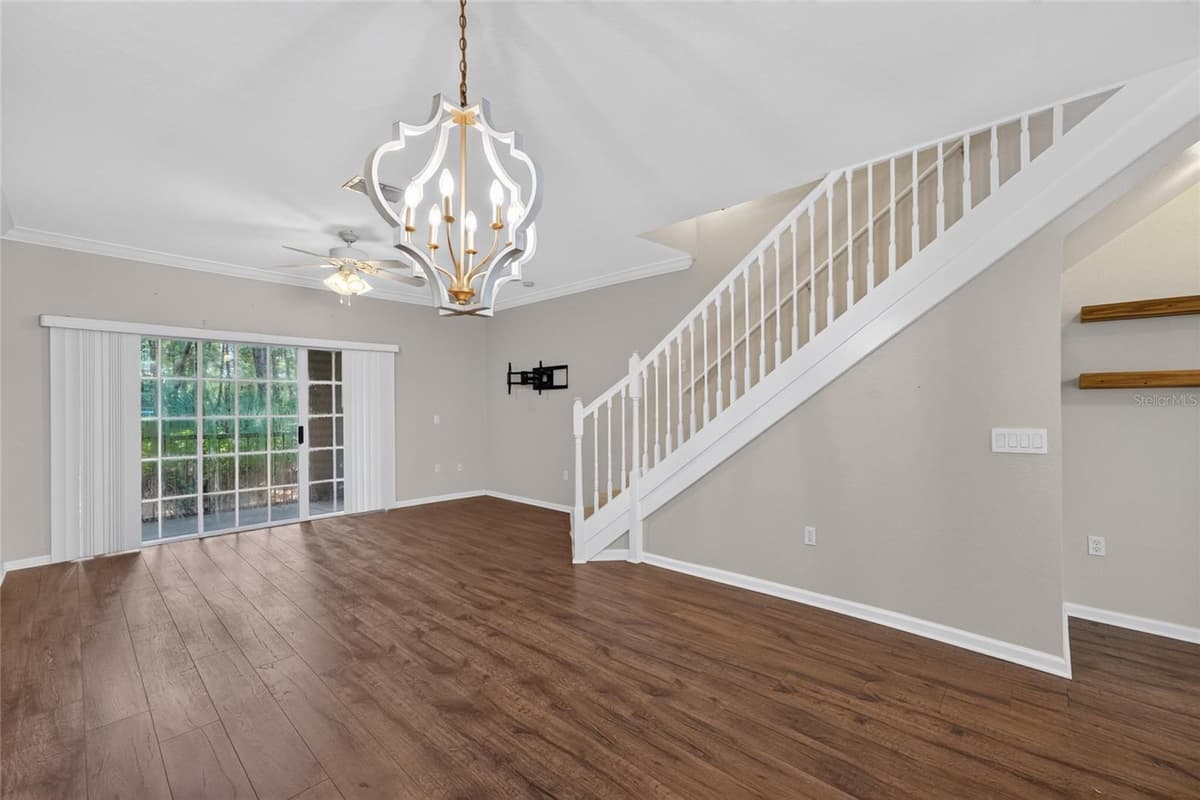 5008 44TH LANE — photo 4 of 29