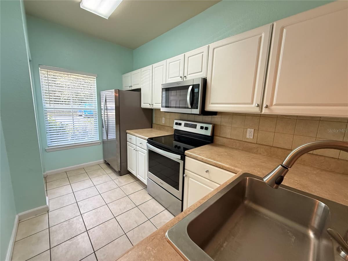 5008 44TH LANE — photo 8 of 29