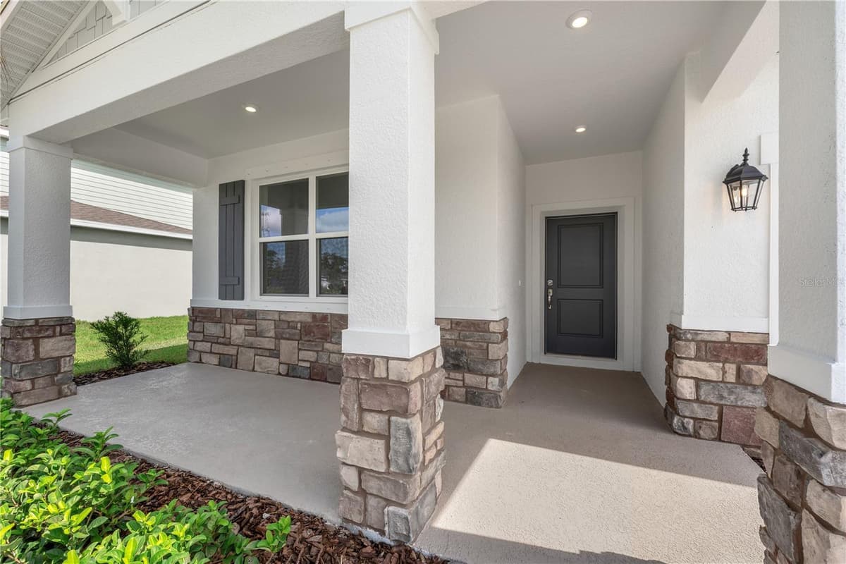 1710 FLAG STREET — photo 3 of 47