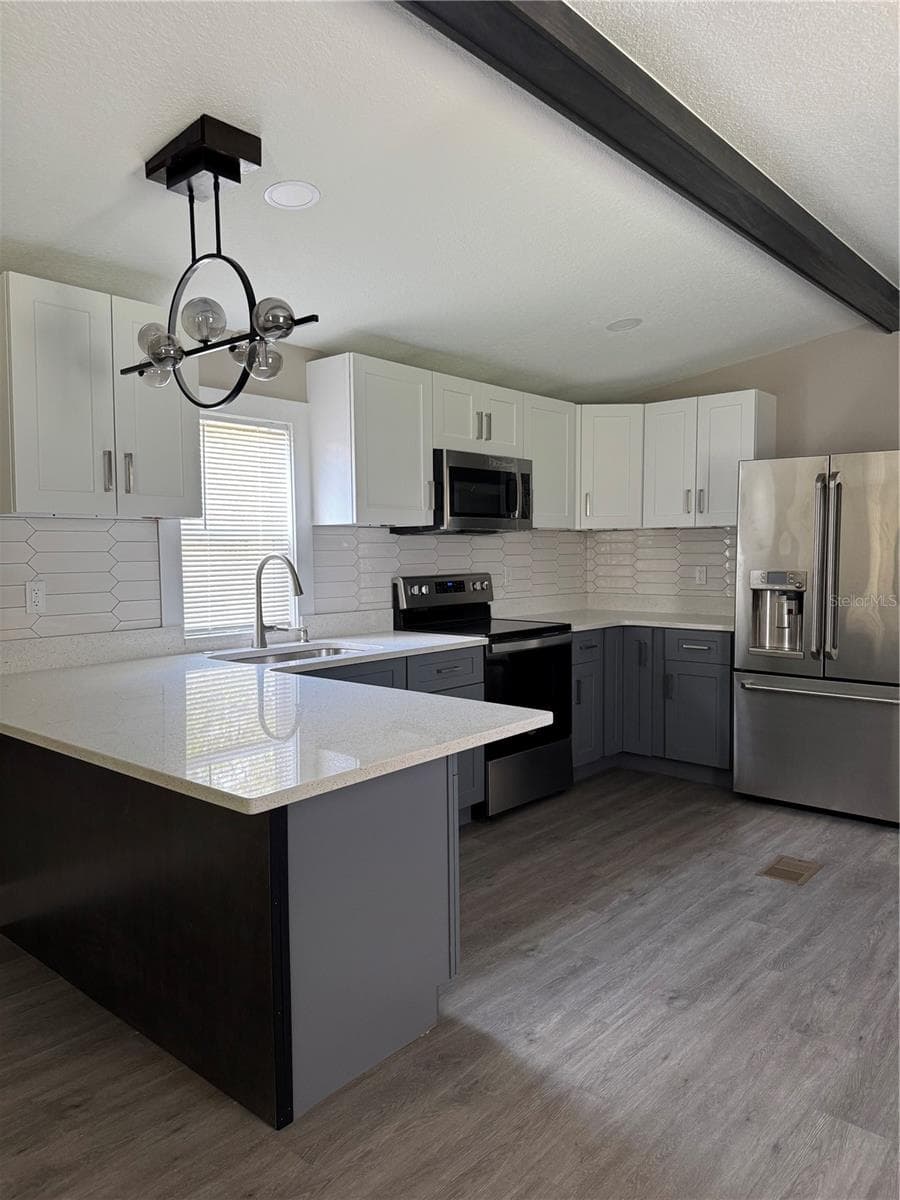 1119 PARSONS AVENUE — photo 5 of 26