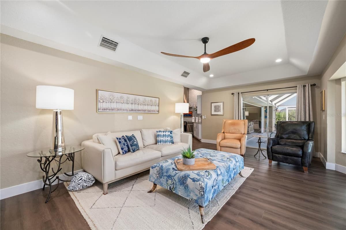 1512 SUZI STREET — photo 15 of 46