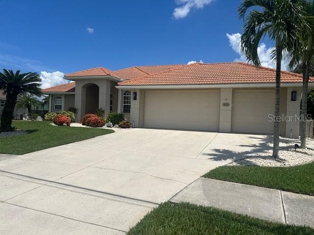 1512 SUZI STREET — photo 2 of 46