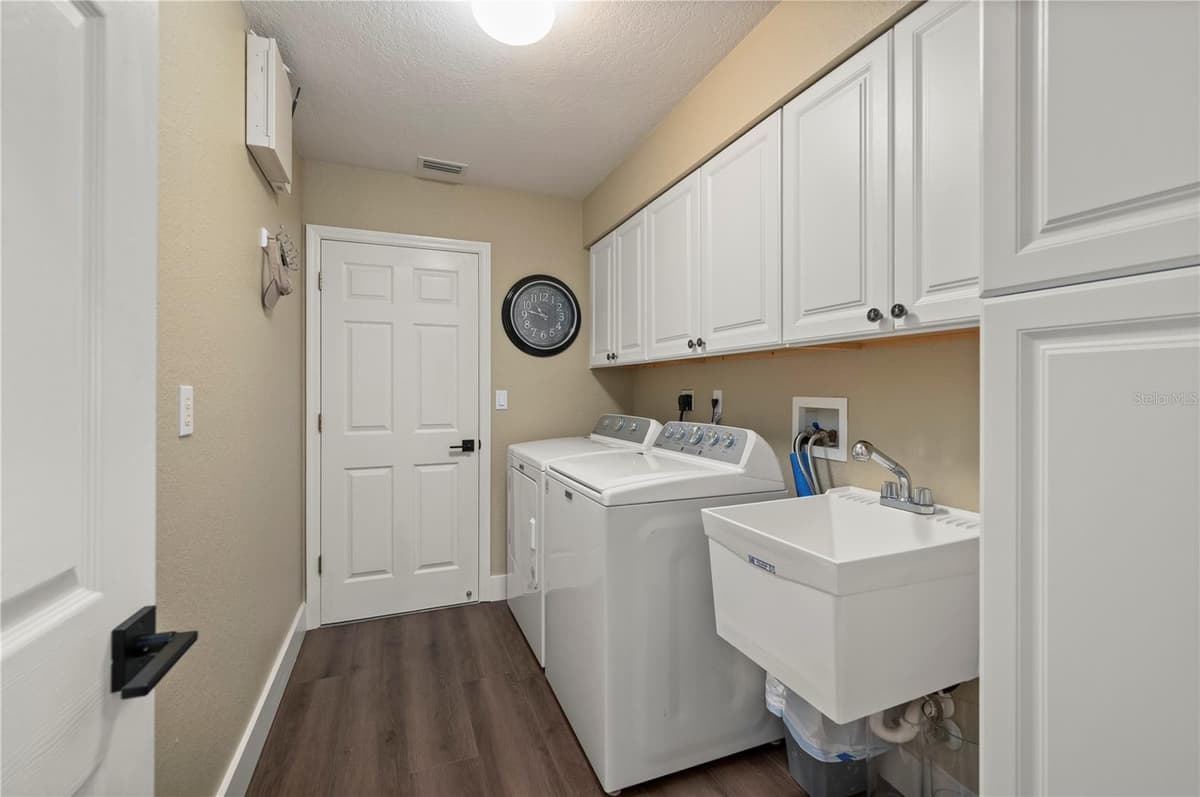 1512 SUZI STREET — photo 29 of 46