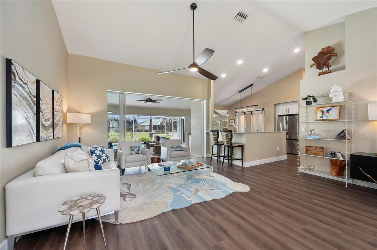 1512 SUZI STREET — photo 8 of 46