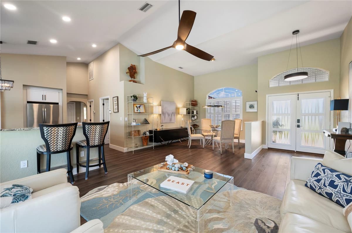 1512 SUZI STREET — photo 10 of 46