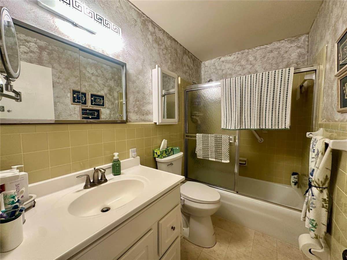 790 AVENUE Q — photo 15 of 25