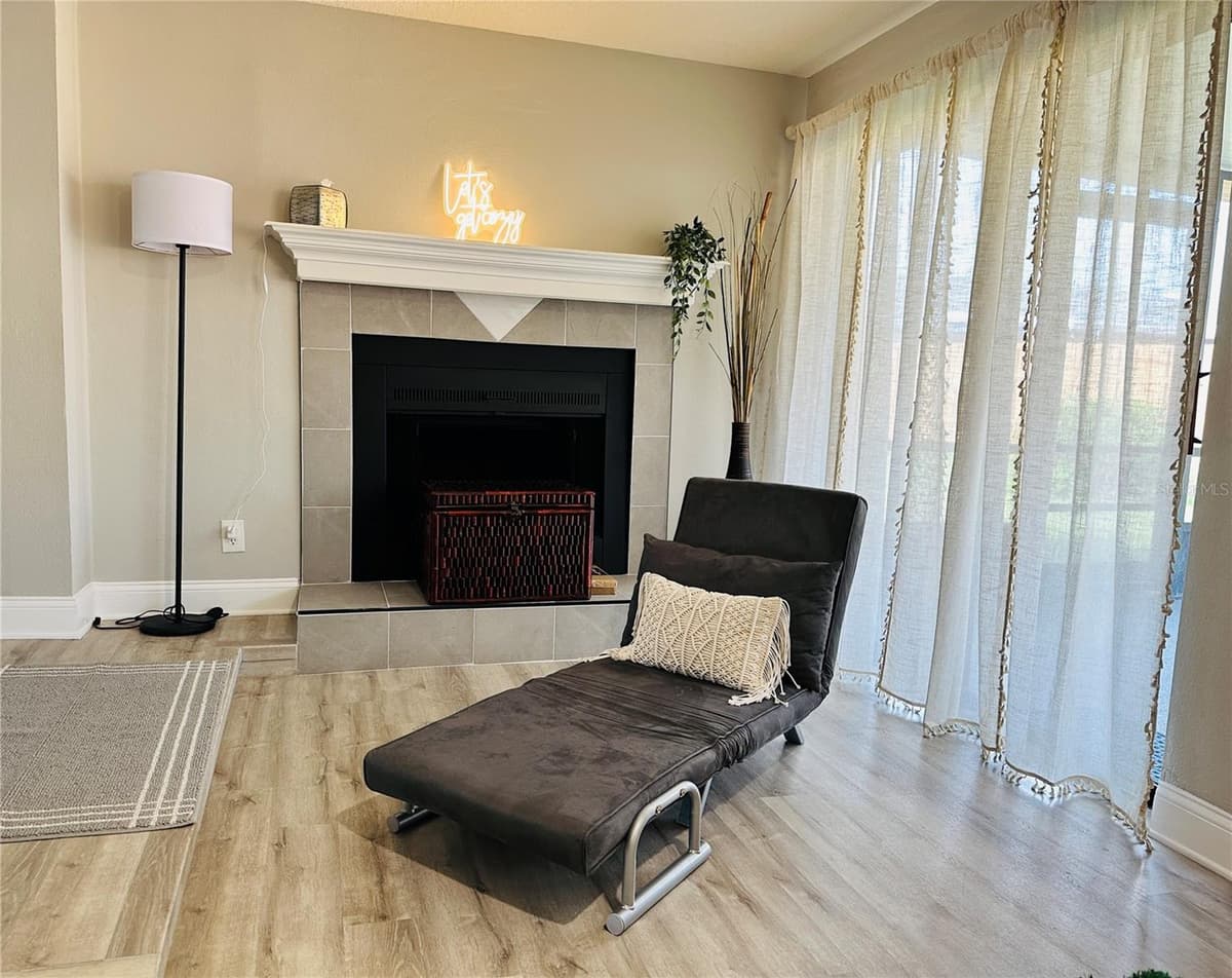 1886 CLEMATIS LANE — photo 15 of 29