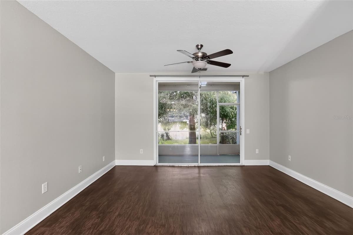 866 VINELAND PLACE — photo 11 of 30