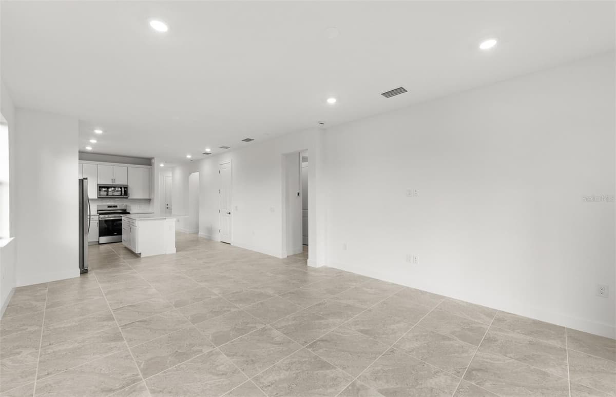 4695 BLUE STAR COURT — photo 18 of 27