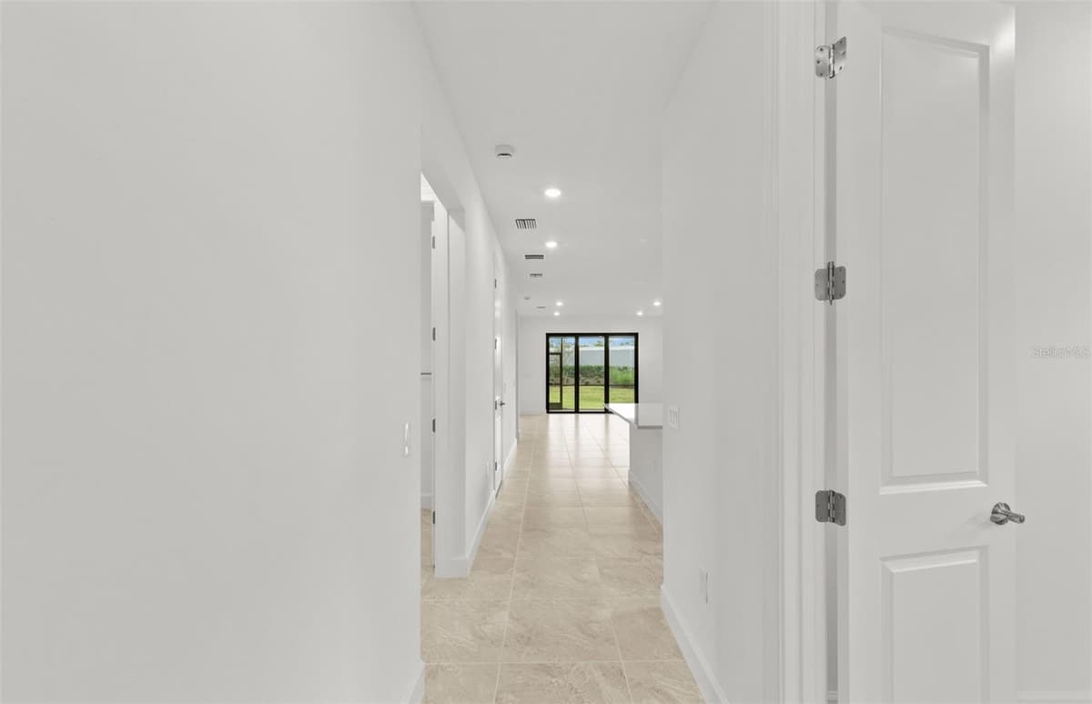 4695 BLUE STAR COURT — photo 6 of 27