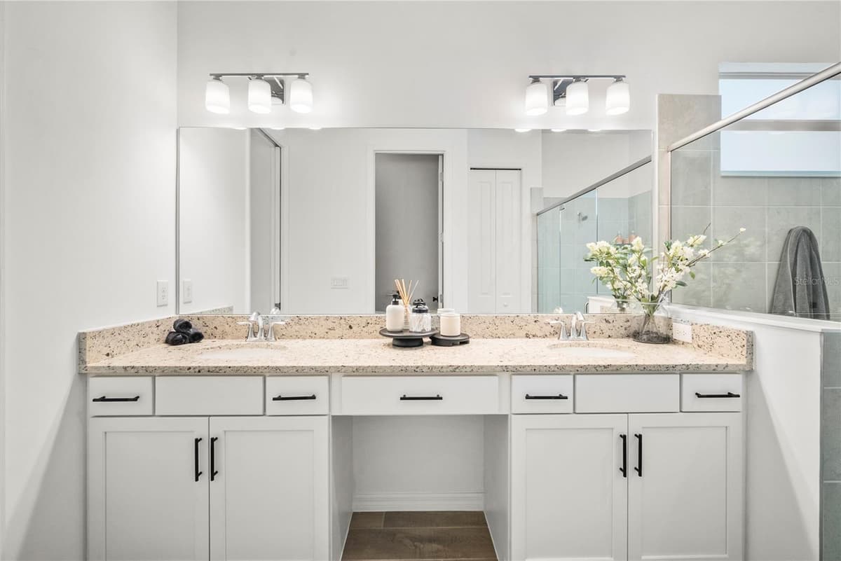 15916 SUGAR HILL DRIVE — photo 34 of 47