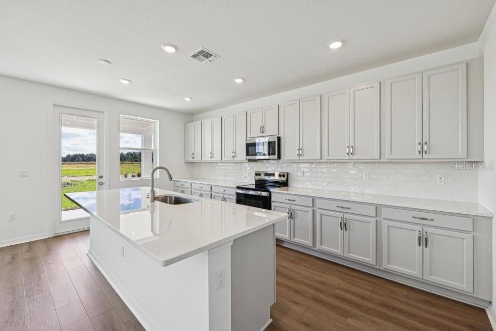 17631 LAKE STAR ROAD — photo 19 of 41