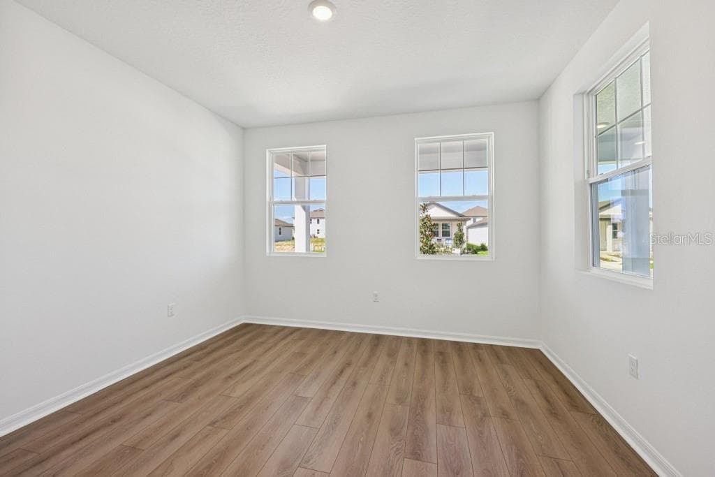 17631 LAKE STAR ROAD — photo 5 of 41