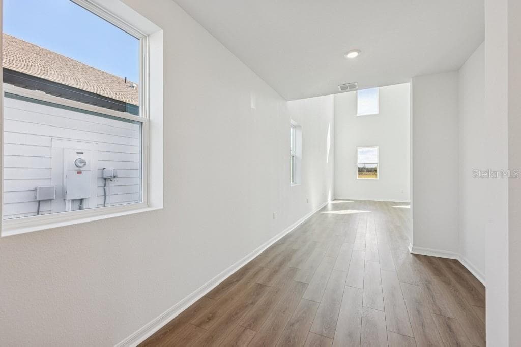 17631 LAKE STAR ROAD — photo 4 of 41