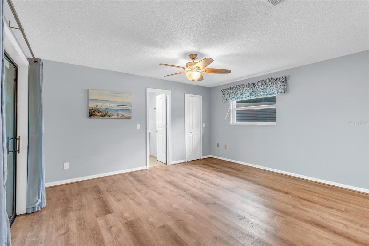 130 SLADE DRIVE — photo 12 of 29