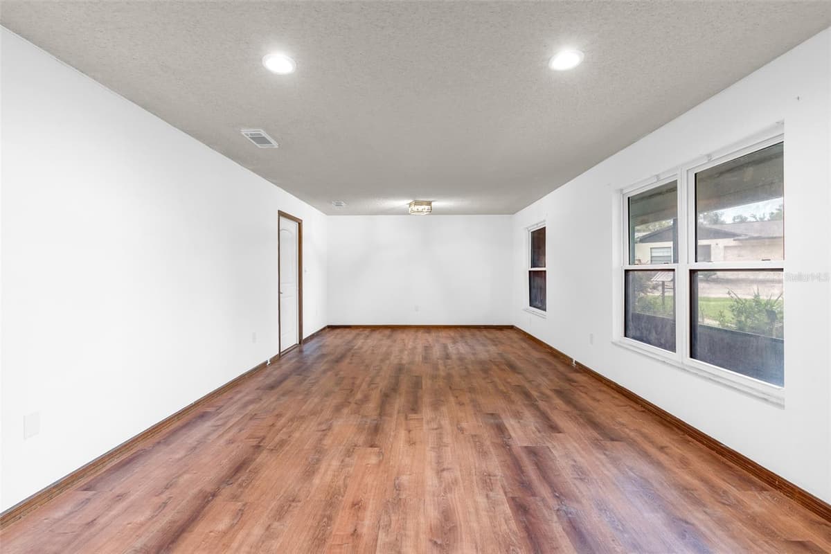 130 SLADE DRIVE — photo 8 of 29