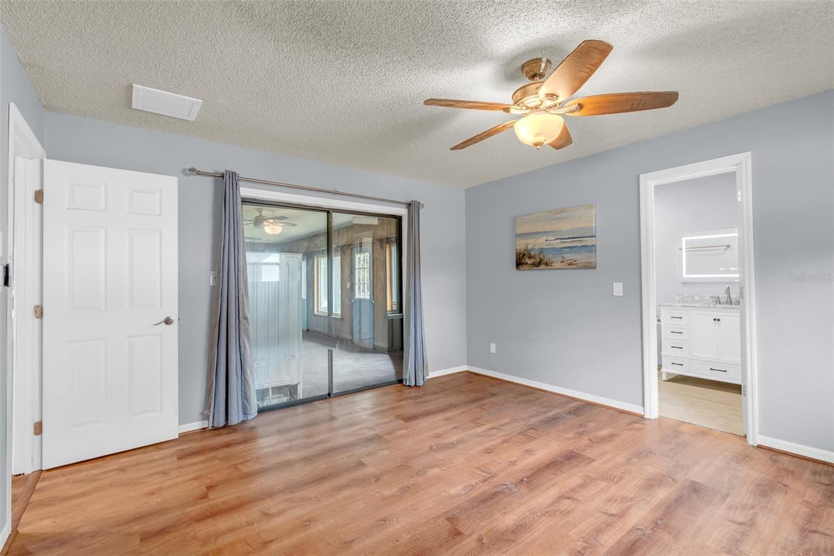 130 SLADE DRIVE — photo 13 of 29