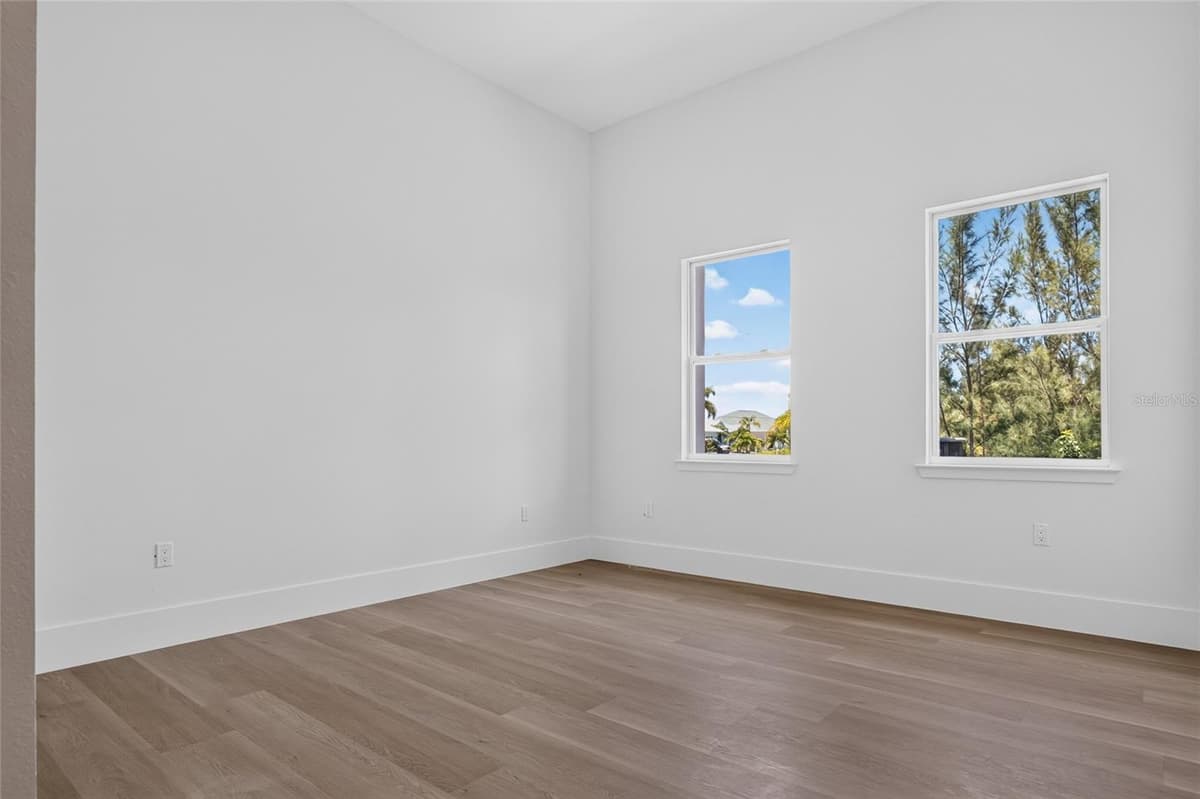 15809 MELPORT CIRCLE — photo 40 of 59
