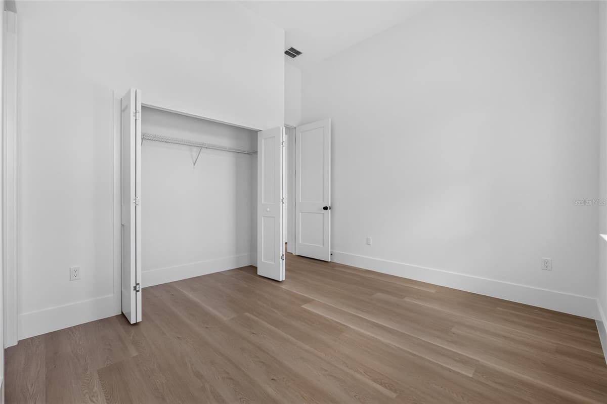 15809 MELPORT CIRCLE — photo 36 of 59