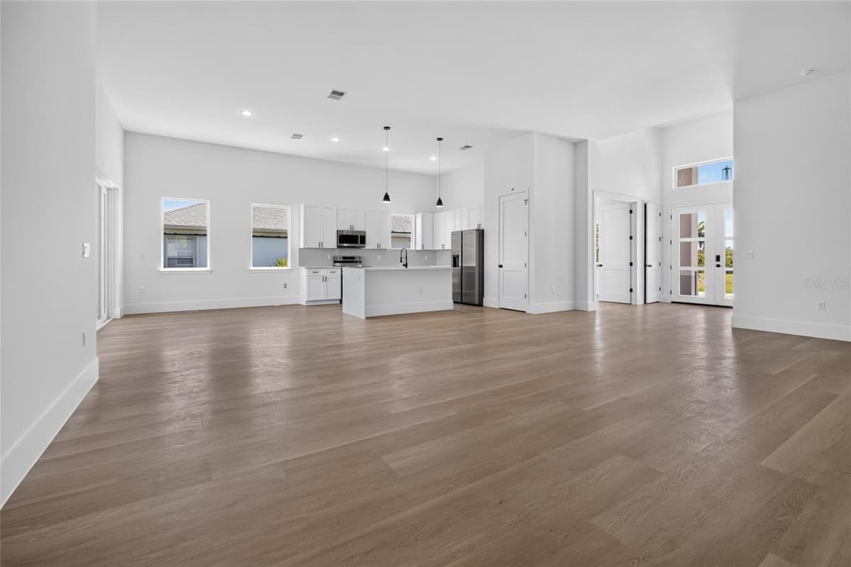 15809 MELPORT CIRCLE — photo 10 of 59
