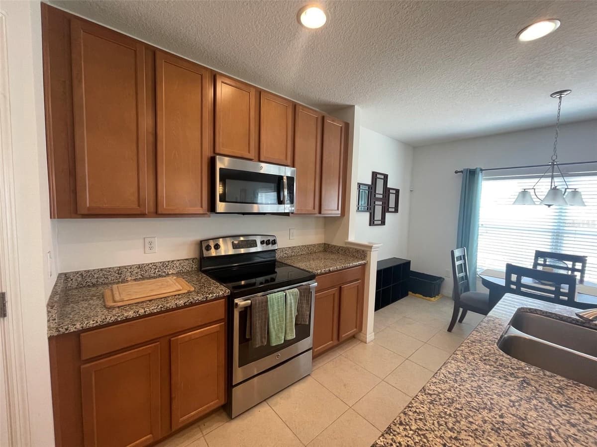 10723 CLOVER WALK DRIVE — photo 28 of 82