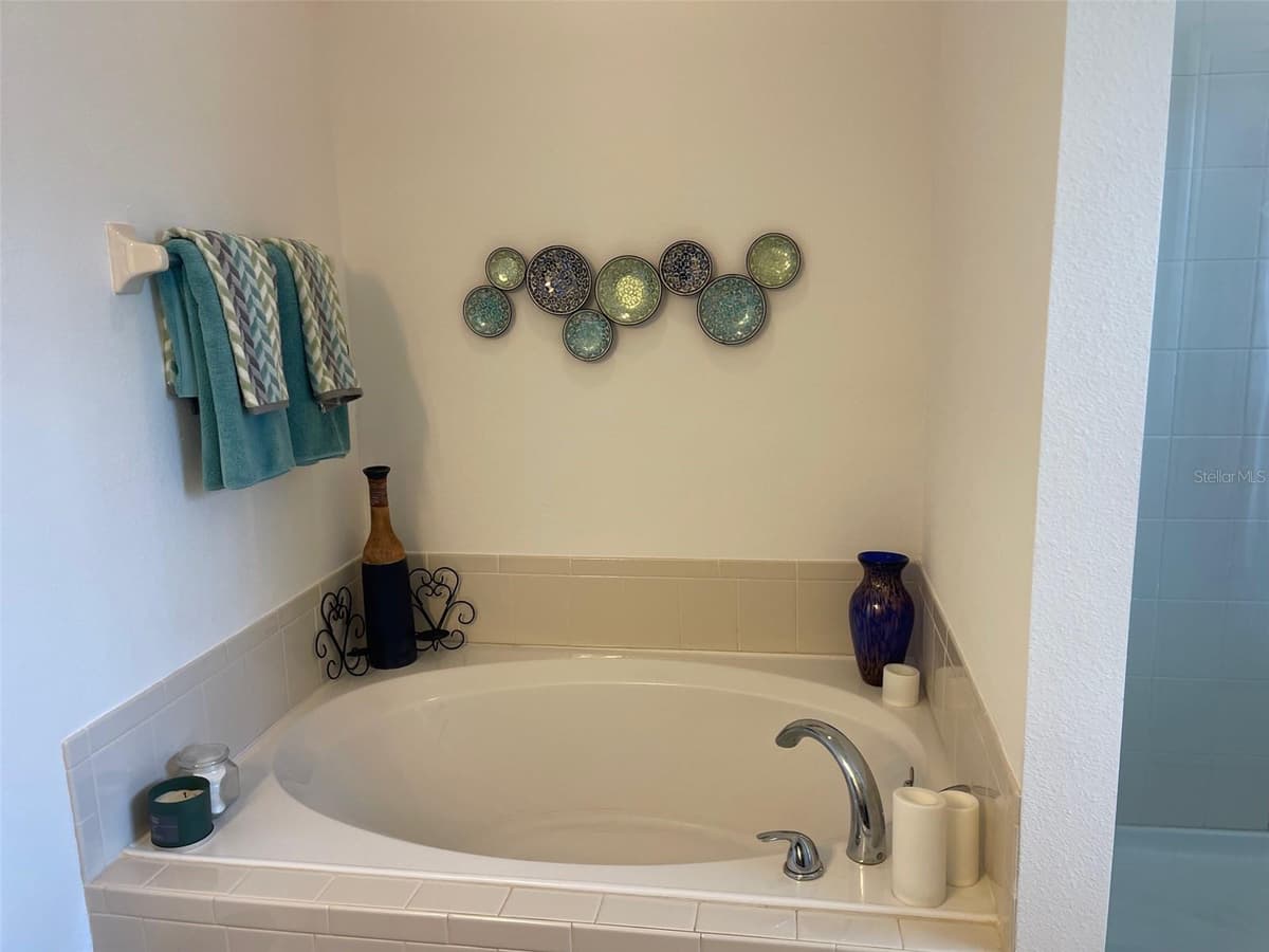 10723 CLOVER WALK DRIVE — photo 64 of 82