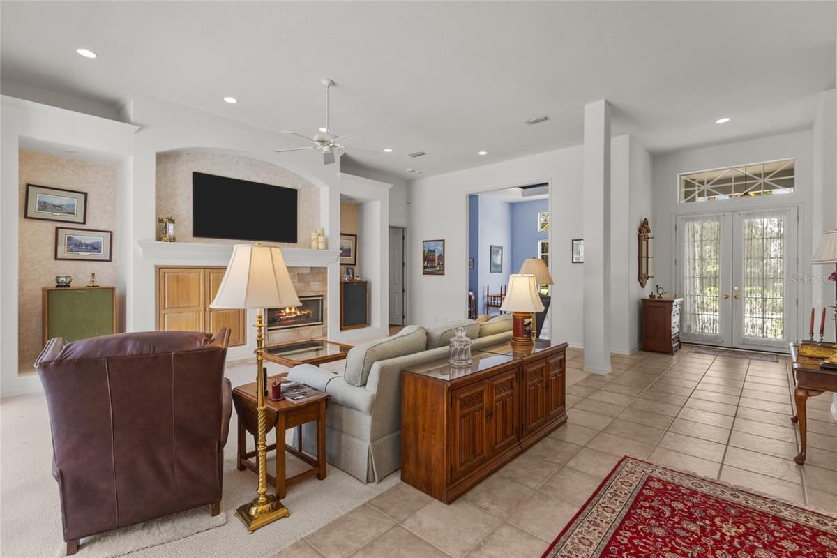 2686 DICK WILSON DRIVE — photo 8 of 39