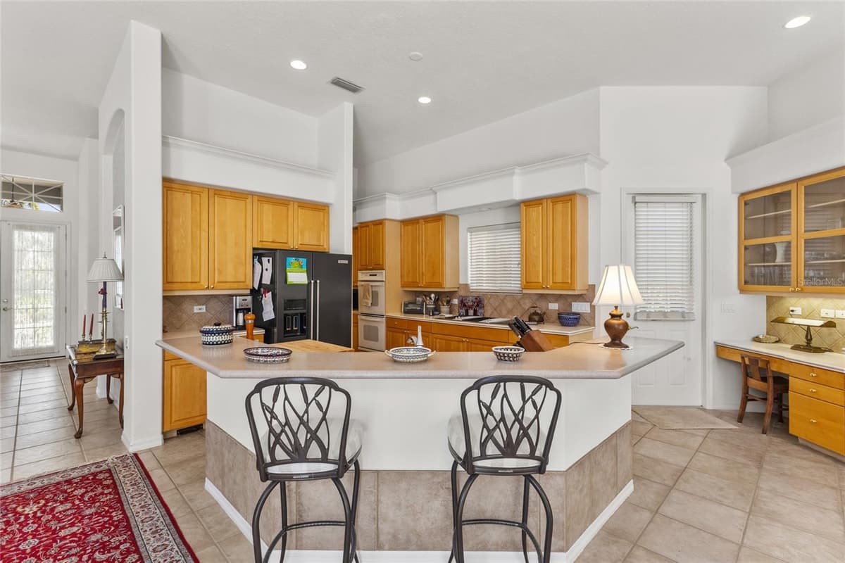 2686 DICK WILSON DRIVE — photo 16 of 39