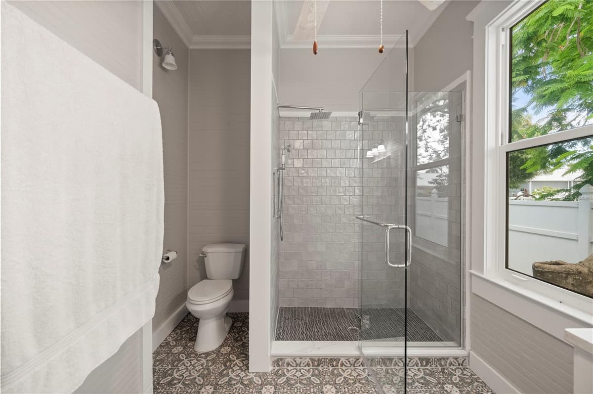 115 GILL STREET — photo 34 of 69