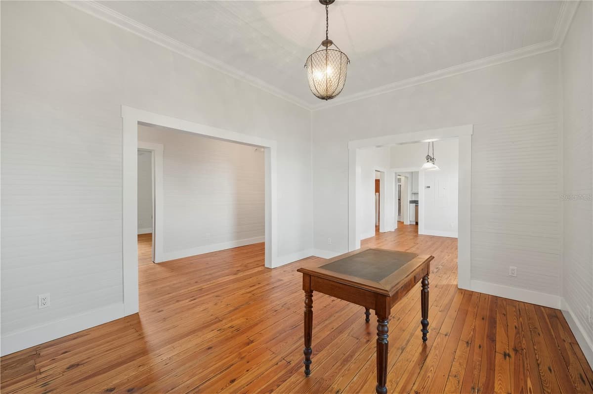 115 GILL STREET — photo 13 of 69