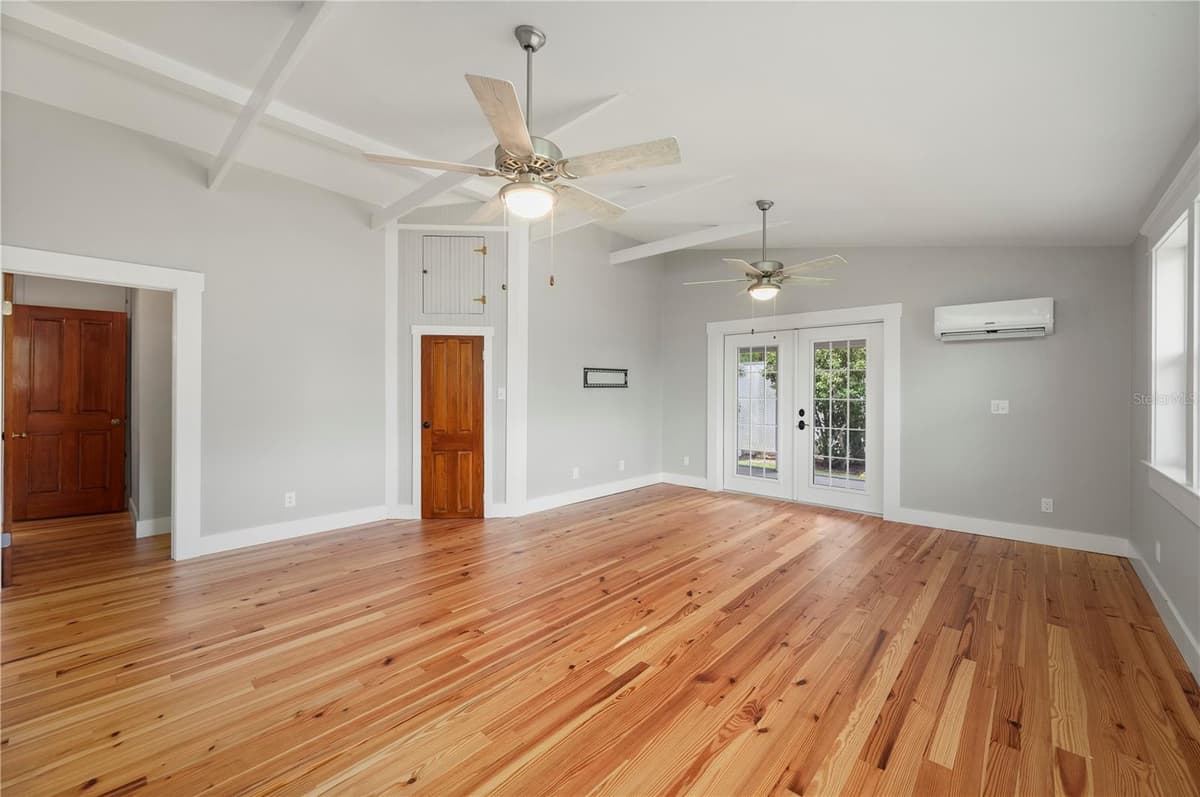 115 GILL STREET — photo 25 of 69