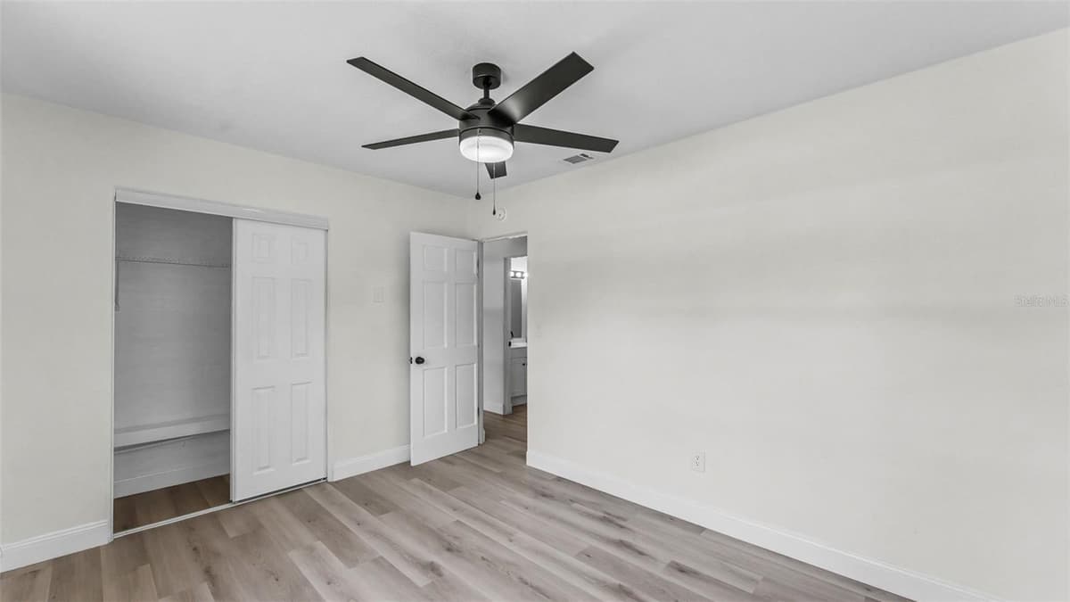 1725 31ST STREET — photo 8 of 18