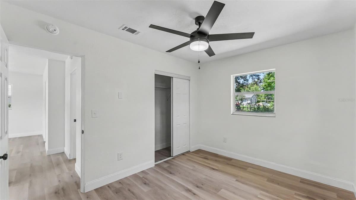 1725 31ST STREET — photo 10 of 18